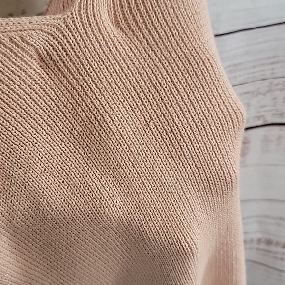Elizabeth and James Peach Pink V Neck Ribbed Knit Minimal Tank Top Size Large - Picture 8 of 9